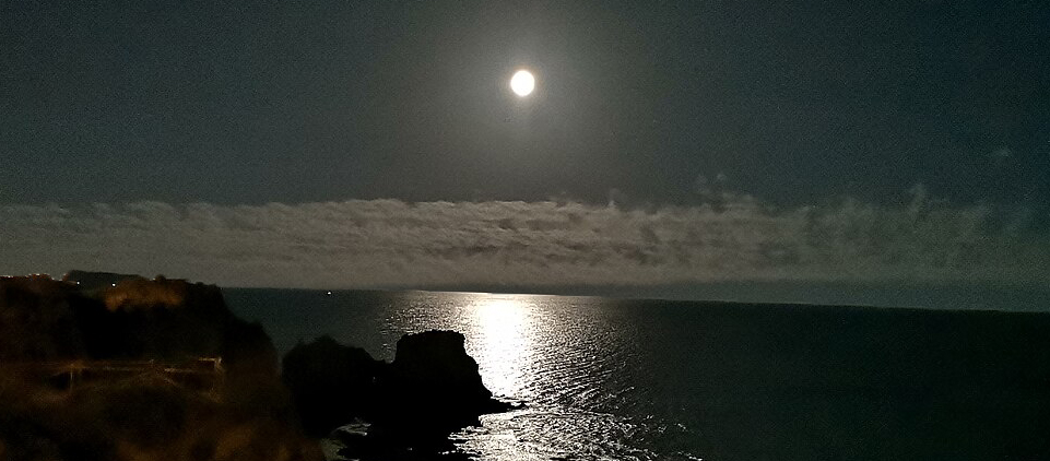 THUMBNAIL_Praia_do_Vau_Full_Moon_at_the_sea